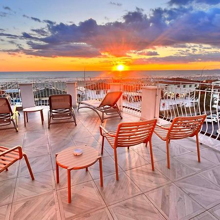 Hotel Medusa Lido di Camaiore Exterior photo